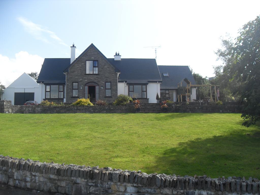 Milltown House Bed and Breakfast Donegal Town Eksteriør billede